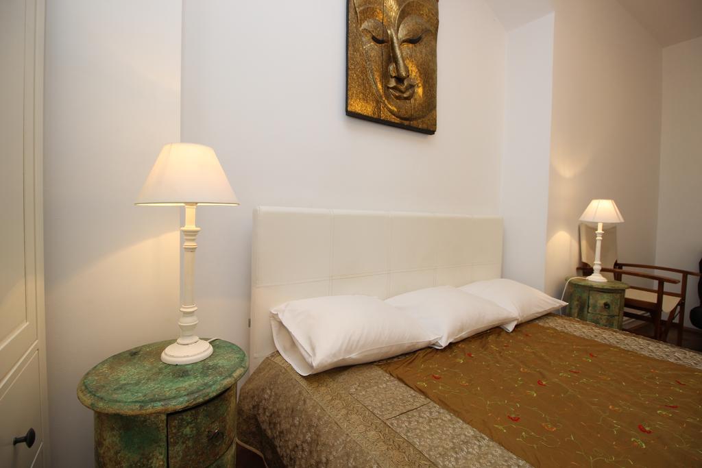 Versus Art Apartment Brasov